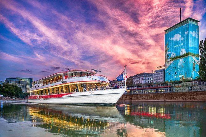 Family Deluxe A Stone Throw From The City Centre And Danube Vienne Extérieur photo