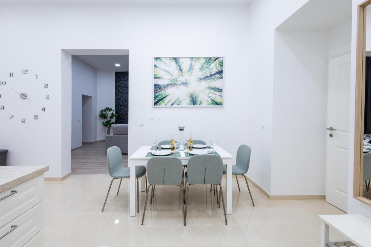 Family Deluxe A Stone Throw From The City Centre And Danube Vienne Extérieur photo
