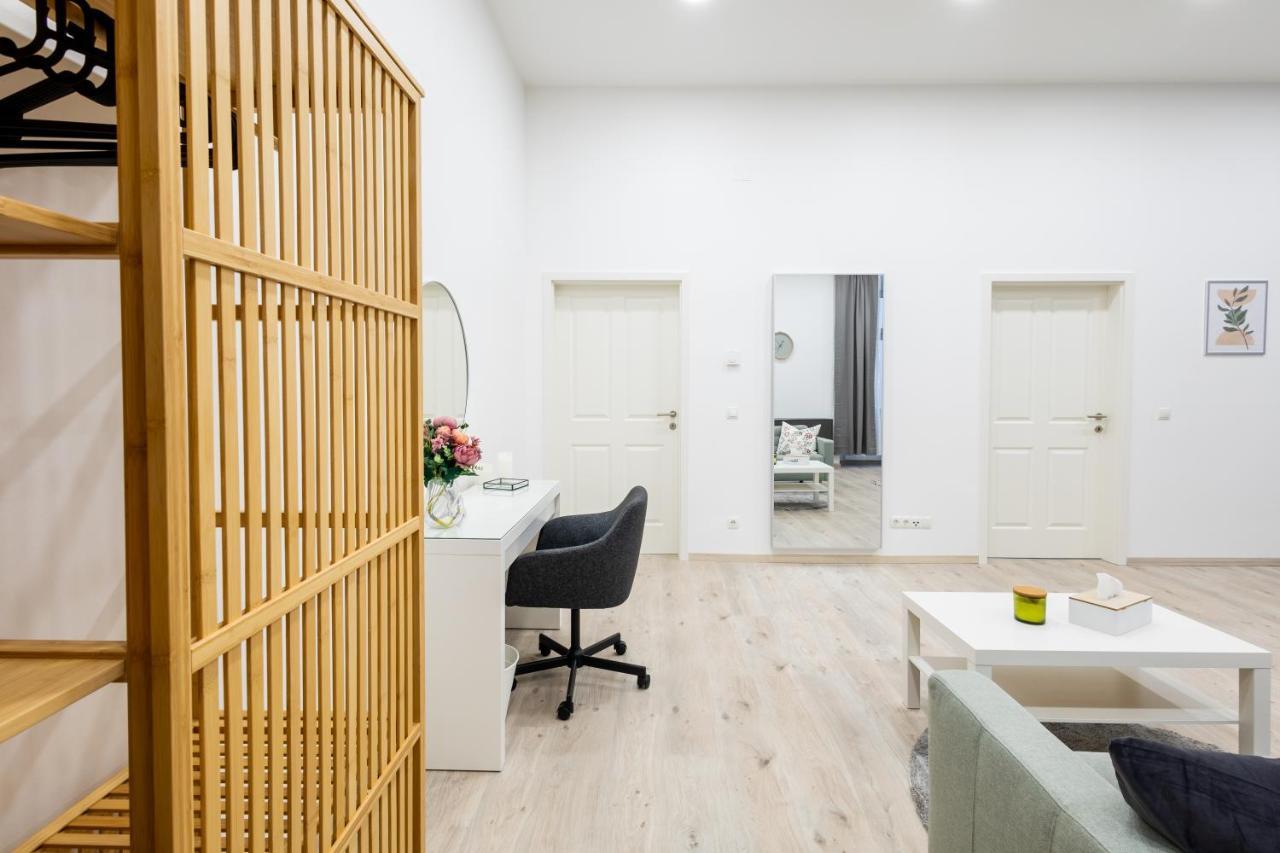 Family Deluxe A Stone Throw From The City Centre And Danube Vienne Extérieur photo