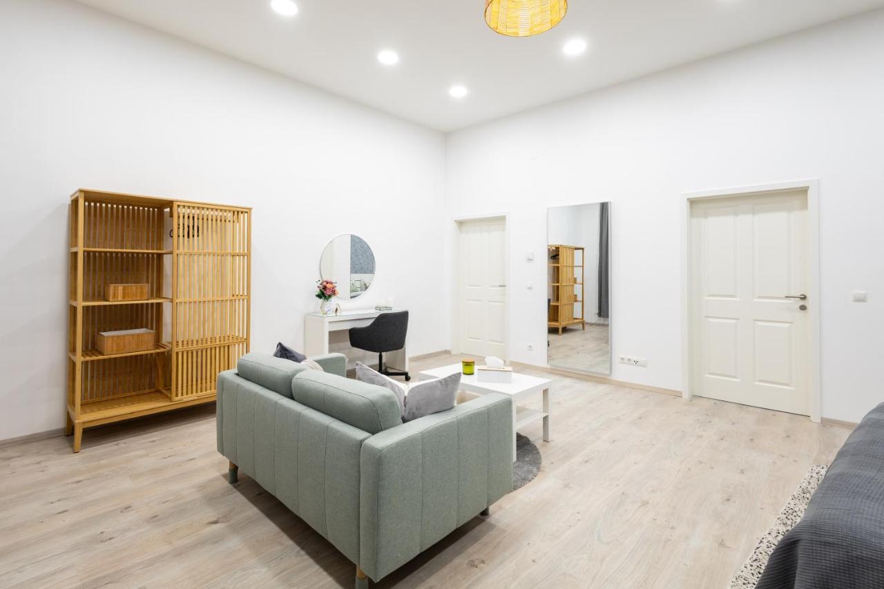 Family Deluxe A Stone Throw From The City Centre And Danube Vienne Extérieur photo